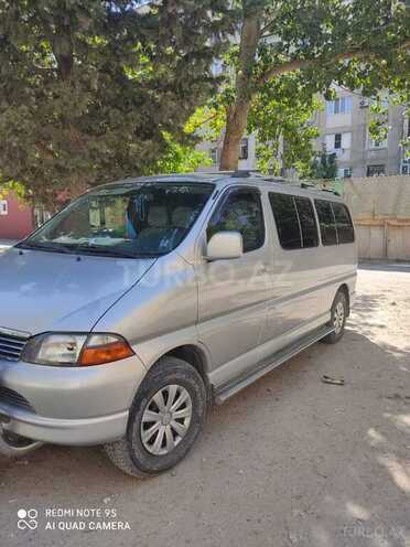 Toyota HiAce 2002, 200,000 km - 2.5 l - Bakı