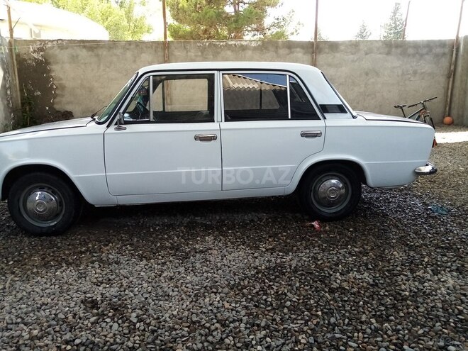 LADA (VAZ) 21011 1985, 160,000 km - 1.5 l - Gəncə
