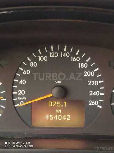 Mercedes E 220 2001, 454,042 km - 2.2 l - Lənkəran