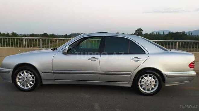 Mercedes E 220 2001, 454,042 km - 2.2 l - Lənkəran