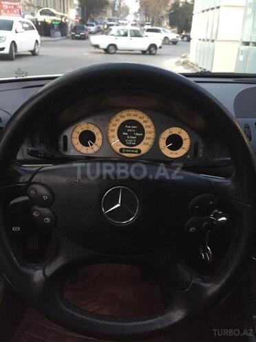Mercedes E 320 2006, 224,000 km - 3.2 l - Bakı