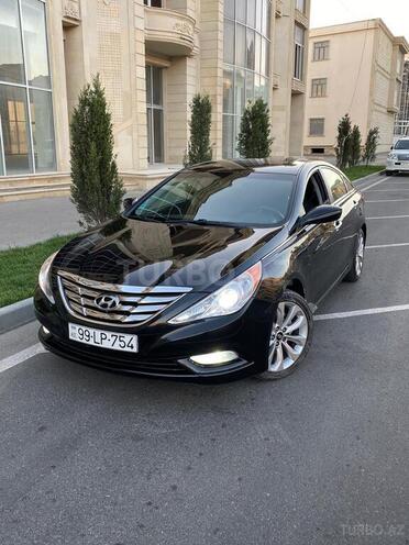 Hyundai Sonata 2011, 175,000 km - 2.0 л - Bakı