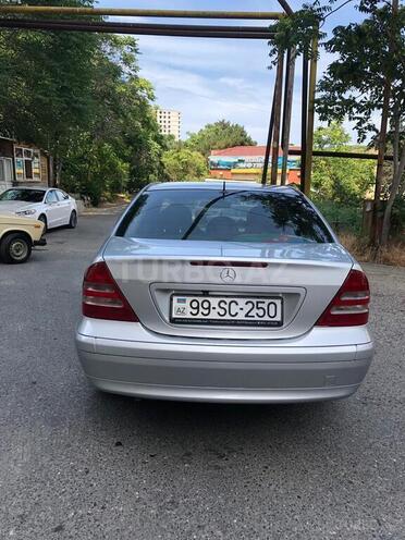 Mercedes C 180 2001, 340,000 km - 1.8 l - Bakı