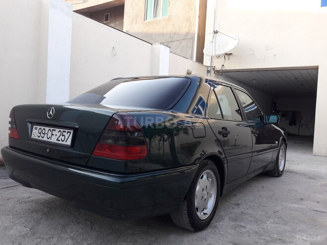 Mercedes C 180 1999, 224,000 km - 1.8 l - Bakı