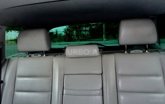 Volkswagen Touareg 2005, 220,000 km - 3.2 l - Bakı