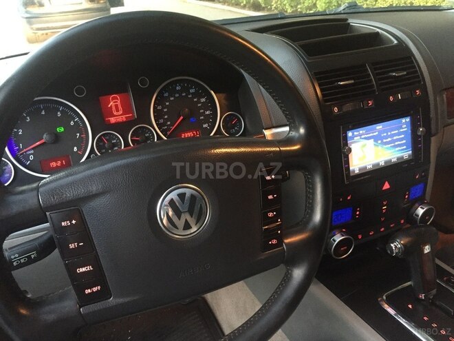 Volkswagen Touareg 2005, 220,000 km - 3.2 l - Bakı