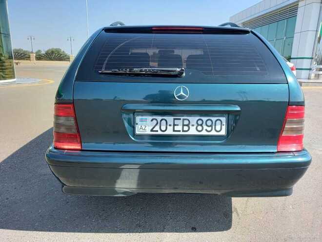 Mercedes C 240 1998, 298,000 km - 2.4 l - Gəncə