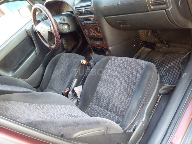 Opel Astra 1998, 247,000 km - 1.6 l - Bakı