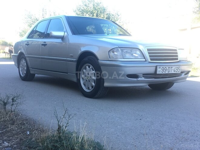 Mercedes C 220 1998, 462,346 km - 2.2 l - Sabirabad