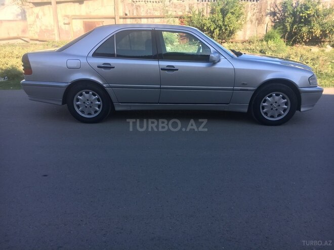 Mercedes C 220 1998, 462,346 km - 2.2 l - Sabirabad