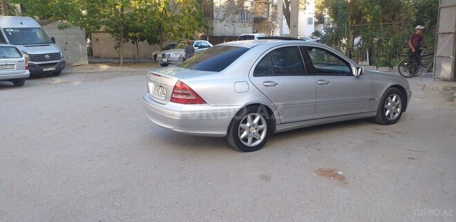 Mercedes C 240 2000, 287,000 km - 2.6 l - Sumqayıt