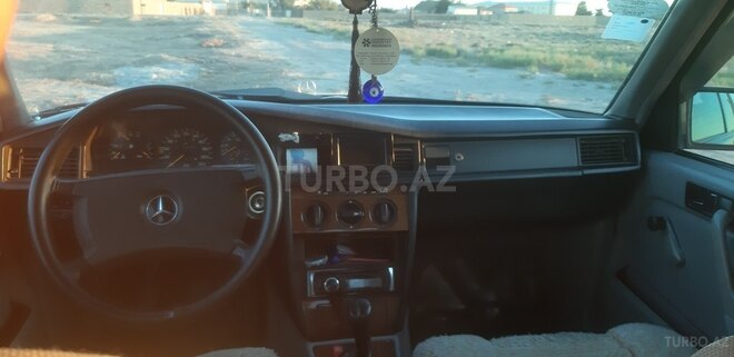 Mercedes 190 1990, 332,000 km - 2.0 l - Bakı