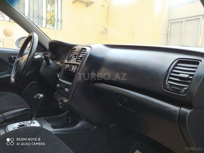 Hyundai Sonata 2003, 356,000 km - 2.0 л - Bakı