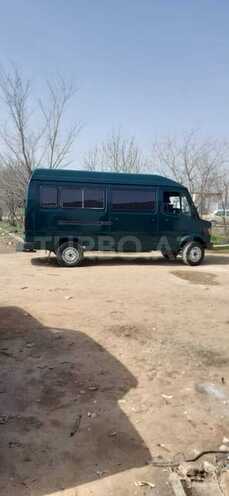 Mercedes 208 D 1994, 400,000 km - 2.0 л - Sabirabad