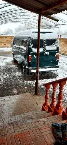 Mercedes 208 D 1994, 400,000 km - 2.0 л - Sabirabad