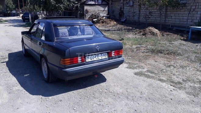 Mercedes 190 1991, 529,000 km - 1.8 l - Masallı
