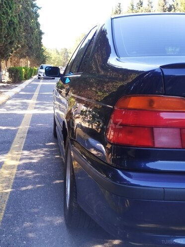 BMW 528 1997, 360,000 km - 2.8 l - Bakı