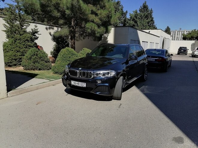 BMW X5 2014, 142,000 km - 2.5 l - Bakı