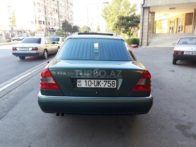 Mercedes C 220 1995, 213,000 km - 2.2 l - Bakı