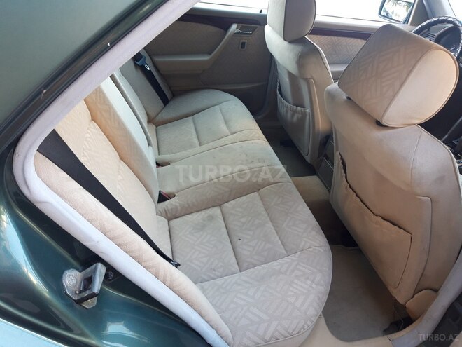 Mercedes C 220 1995, 213,000 km - 2.2 l - Bakı