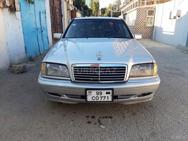 Mercedes C 230 1997, 198,000 km - 2.3 l - Bakı