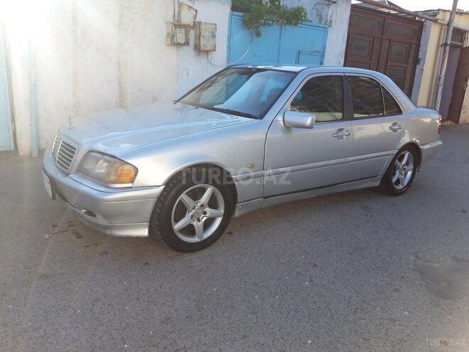 Mercedes C 230 1997, 198,000 km - 2.3 l - Bakı