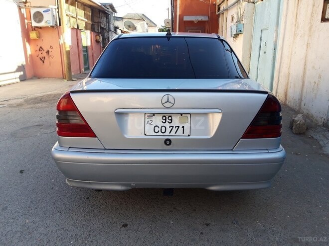 Mercedes C 230 1997, 198,000 km - 2.3 l - Bakı
