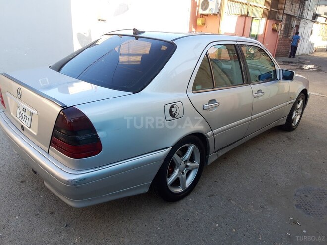 Mercedes C 230 1997, 198,000 km - 2.3 l - Bakı