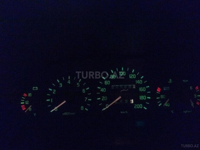 GAZ 3110 2000, 60,358 km - 2.4 л - Bakı