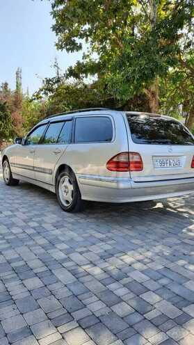 Mercedes E 240 1999, 282,777 km - 2.4 l - Saatlı