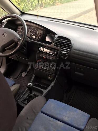 Opel Zafira 1999, 350,000 km - 1.8 л - Bakı