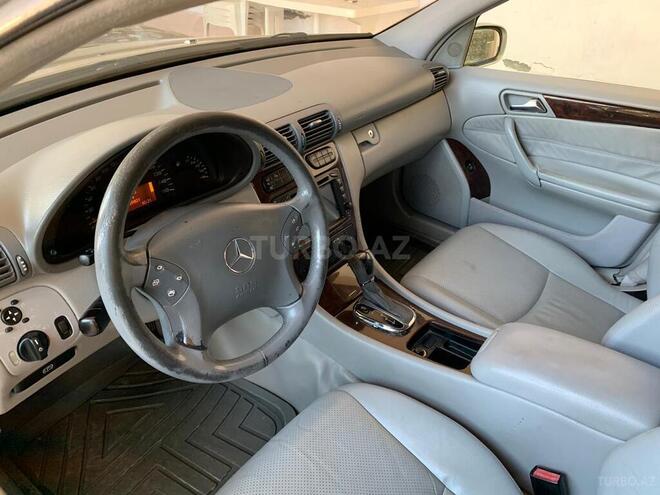 Mercedes C 240 2000, 273,000 km - 2.4 л - Zaqatala