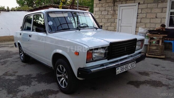LADA (VAZ) 2107 2007, 68,000 km - 1.6 l - Qusar