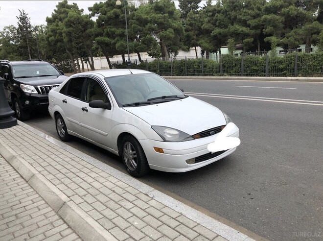 Ford Focus 2003, 202,321 km - 2.0 l - Bakı