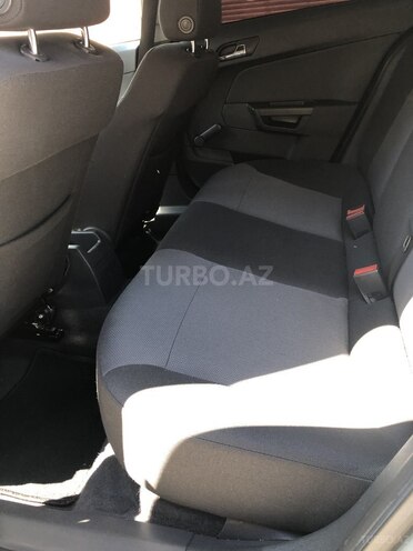 Opel Astra 2006, 198,800 km - 1.3 l - Bakı