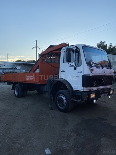 Mercedes Atego 1828 1989, 300,000 km - 6.4 l - Bakı