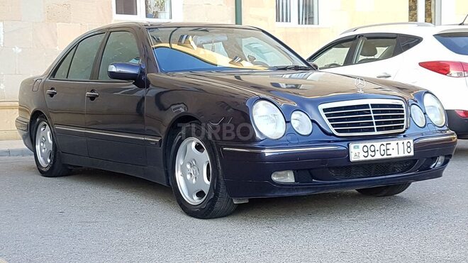 Mercedes E 220 2000, 278,000 km - 2.2 л - Bakı