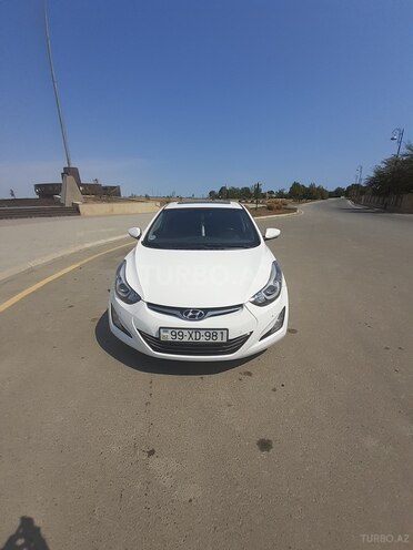 Hyundai Elantra 2015, 100,100 km - 1.8 l - Neftçala