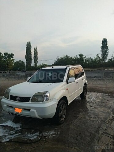 Nissan X-Trail 2002, 255,500 km - 2.0 l - Yevlax