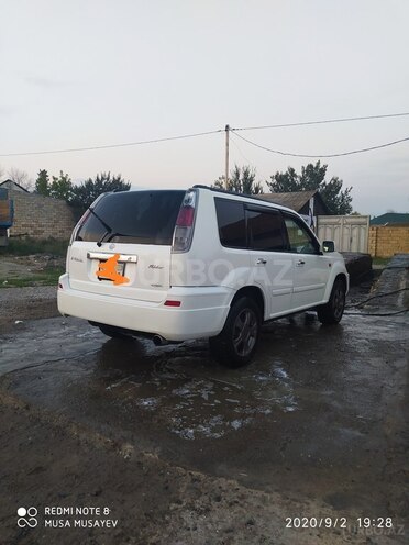 Nissan X-Trail 2002, 255,500 km - 2.0 l - Yevlax