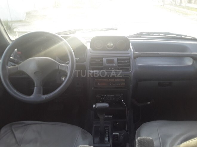 Mitsubishi Pajero 1994, 187,000 km - 2.8 l - Salyan
