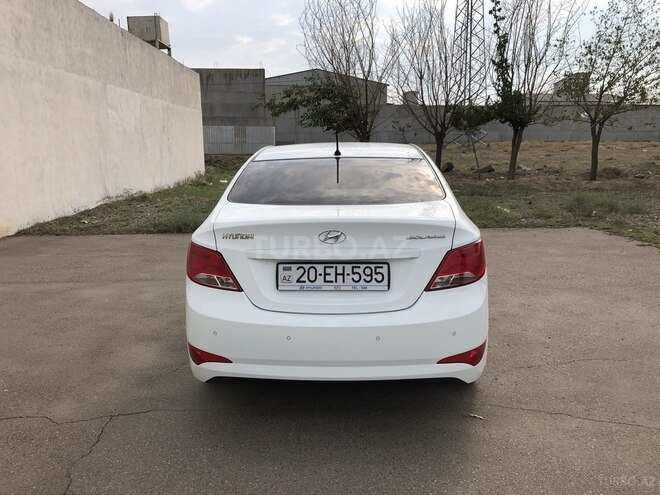 Hyundai Accent 2015, 43,000 km - 1.6 l - Gəncə
