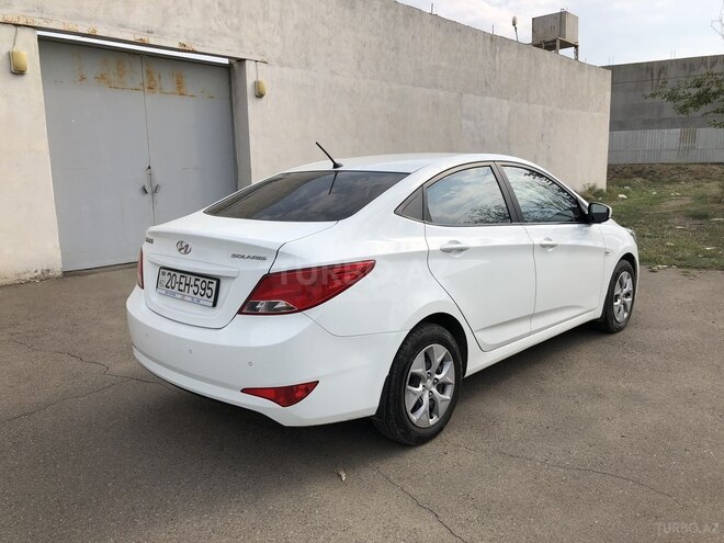 Hyundai Accent 2015, 43,000 km - 1.6 l - Gəncə