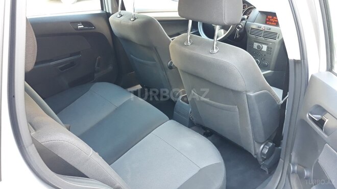 Opel Astra 2005, 135,000 km - 1.4 l - Bakı