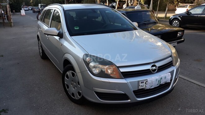Opel Astra 2005, 135,000 km - 1.4 l - Bakı