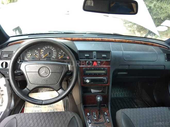 Mercedes C 240 1999, 300,000 km - 2.4 l - Bakı