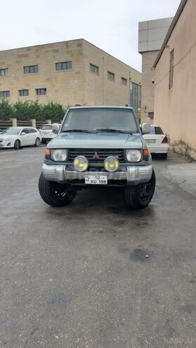 Mitsubishi Pajero 1993, 315,000 km - 2.5 l - Bakı