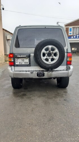 Mitsubishi Pajero 1993, 315,000 km - 2.5 l - Bakı