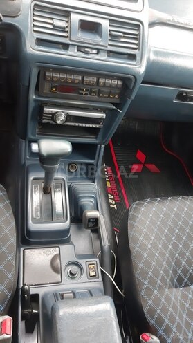 Mitsubishi Pajero 1993, 315,000 km - 2.5 l - Bakı