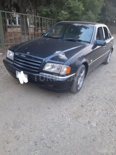 Mercedes C 240 2000, 280,000 km - 2.4 l - Masallı